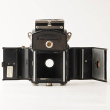 Load image into Gallery viewer, Voigtlander SUPERB / Anastigmat Skopar 7.5cm 75mm f/3.5
