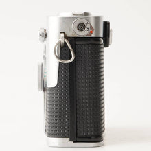 Load image into Gallery viewer, Olympus PEN FT / G.Zuiko Auto-S 40mm f/1.4
