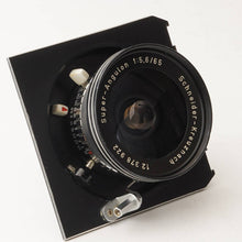 Load image into Gallery viewer, Schneider-Kreuznach Super-Angulon MC 65mm f/5.6
