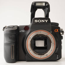 Load image into Gallery viewer, Sony α700 / Minolta AF 24-50mm f/4
