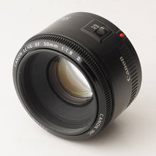 Load image into Gallery viewer, Canon EOS Kiss X4 / EF 50mm f/1.8 II
