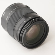 Load image into Gallery viewer, Sigma CONTEMPORARY 18-200mm f/3.5-6.3 DC MACRO HSM 014 Pentax K Mount
