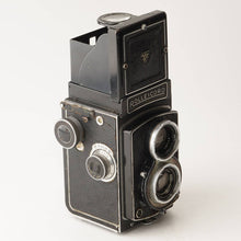 Load image into Gallery viewer, Rollei Rolleicord lII / Schneider Kreuznach Xenar 75mm f/3.5
