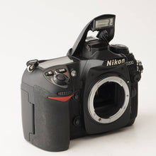 画像をギャラリービューアに読み込む, ニコン Nikon D200 / Nikon AF-S DX NIKKOR 18-55mm f/3.5-5.6 G VR
