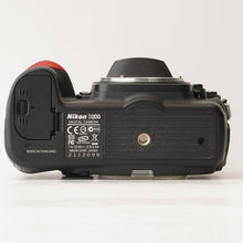 画像をギャラリービューアに読み込む, ニコン Nikon D200 / Nikon AF-S DX NIKKOR 18-55mm f/3.5-5.6 G VR
