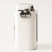 Load image into Gallery viewer, Olympus PEN Lite E-P1 White / M.ZUIKO 17mm f/2.8
