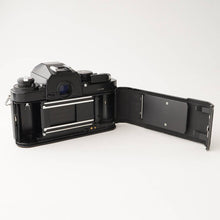 画像をギャラリービューアに読み込む, ニコン Nikon FA ブラック ボディ 一眼レフ フィルムカメラ
