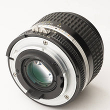 画像をギャラリービューアに読み込む, ニコン Nikon Ai-s NIKKOR 24mm F2.8
