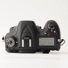 画像をギャラリービューアに読み込む, ニコン Nikon D7100 / AF-S NIKKOR 18-105mm F3.5-5.6 G ED VR
