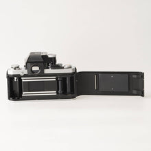 画像をギャラリービューアに読み込む, ニコン Nikon F2 フォトミック A シルバー ボディ 35mm 一眼レフ フィルムカメラ
