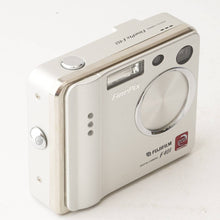 Load image into Gallery viewer, Fujifilm FinePix F401 Silver 3x Optical Zoom
