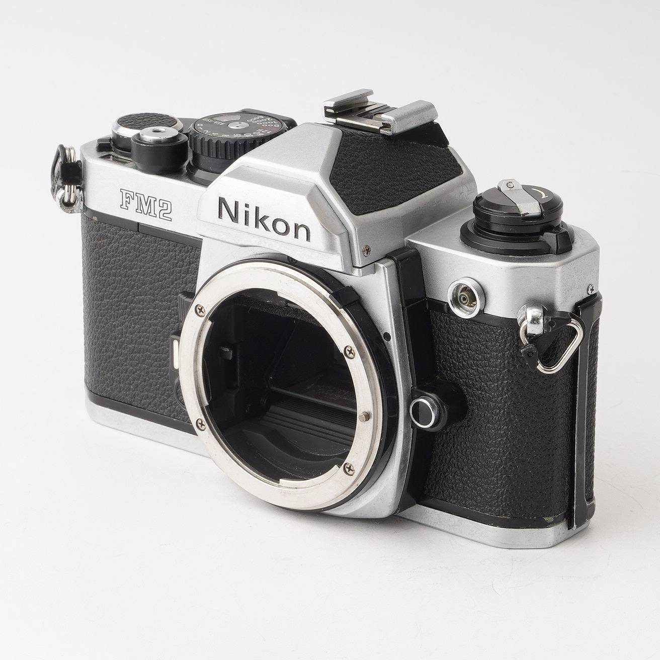 ニコン Nikon New FM2 35mm フィルムカメラ