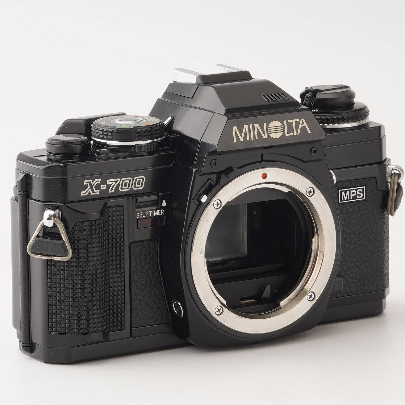 50mm117レンズカバーありフィルムカメラ　MINOLTA new X-700