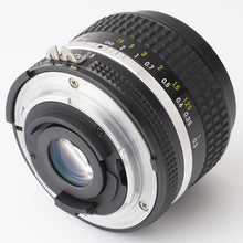 画像をギャラリービューアに読み込む, ニコン Nikon Ai-s NIKKOR 28mm F3.5
