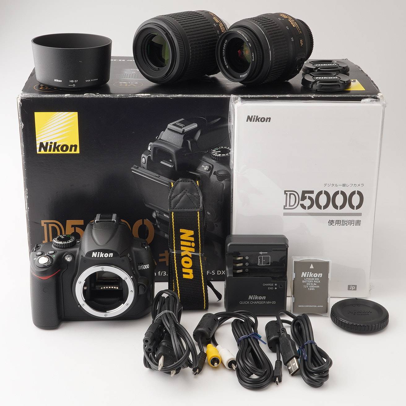 ニコン Nikon D5000 / AF-S DX 18-55mm F3.5-5.6G VR / 55-200mm F4-5.6G ED VR