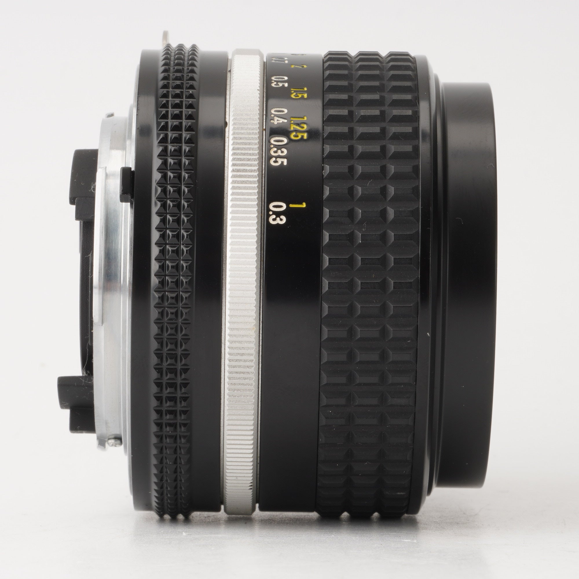 ニコン Nikon Ai-s NIKKOR 28mm F3.5 – Natural Camera / ナチュラルカメラ