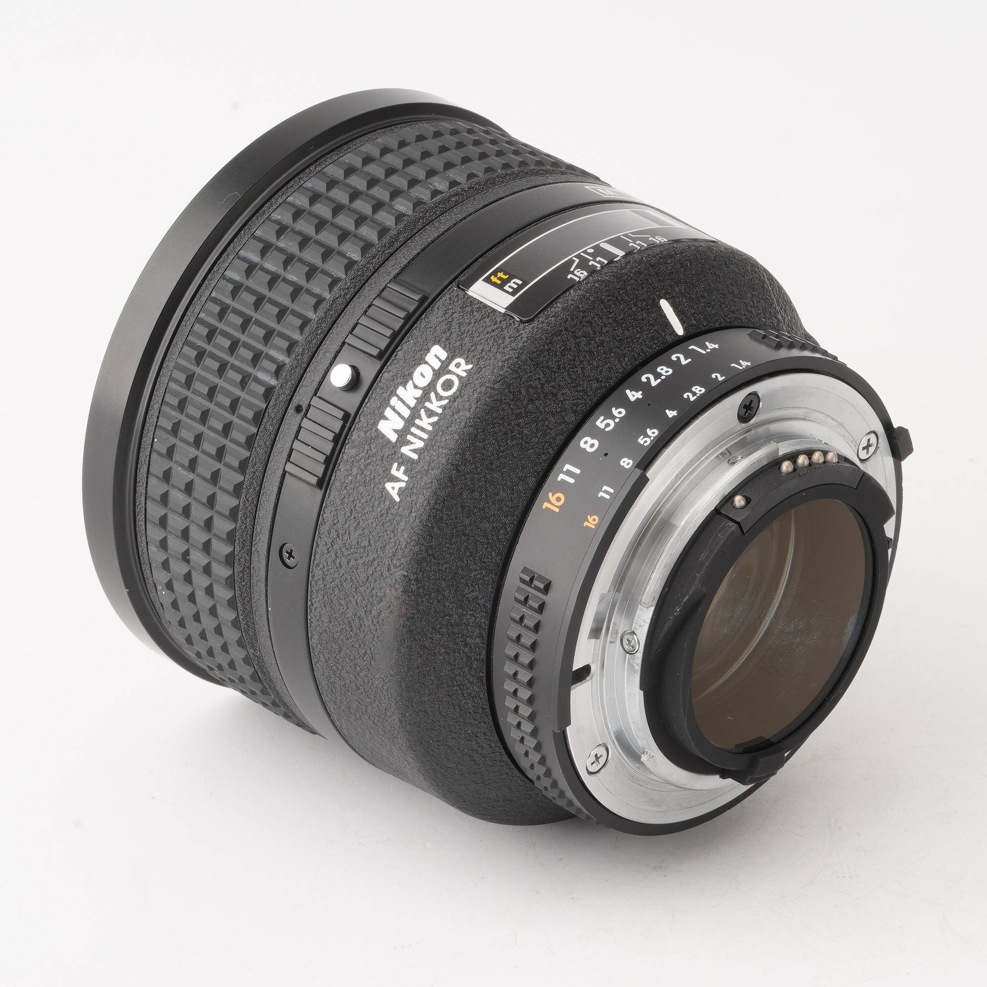 ニコン Nikon AF NIKKOR 85mm F1.4 D – Natural Camera / ナチュラルカメラ