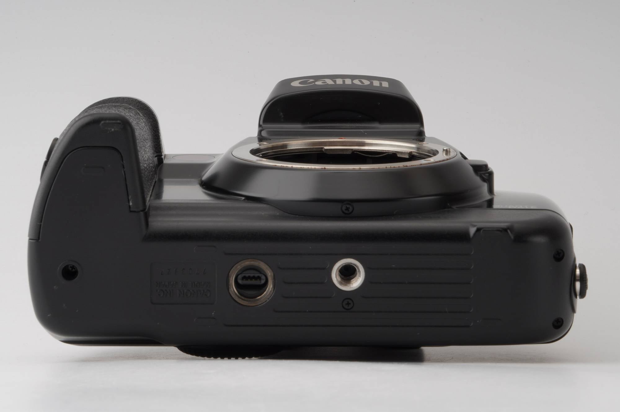 キヤノン Canon EOS 5 / ZOOM EF 28-105mm F3.5-4.5 USM – Natural Camera / ナチュラルカメラ
