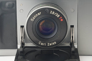 Contax T / Carl Zeiss Sonnar 38mm f/2.8 T* – Natural Camera