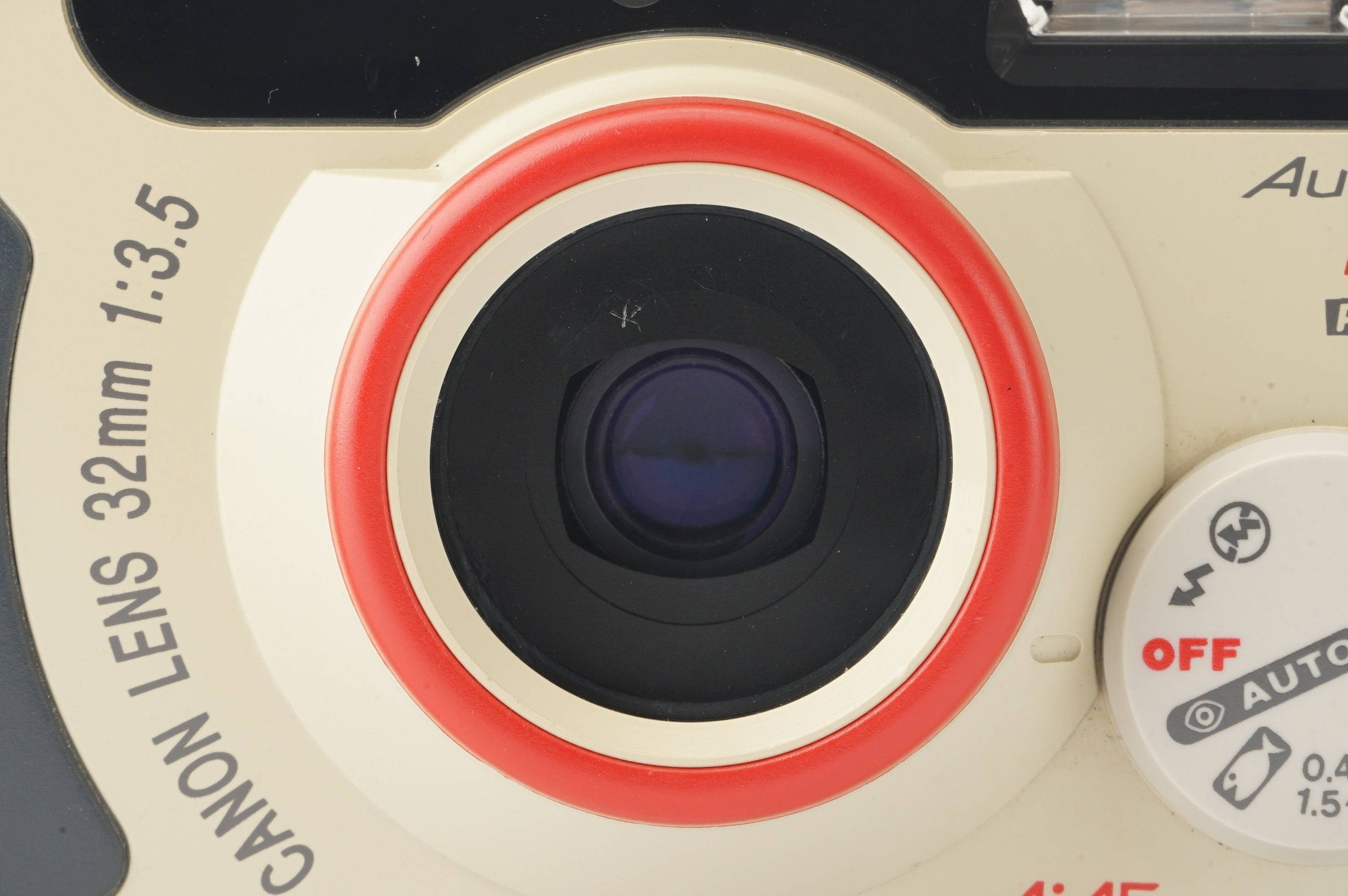 Canon Autoboy D5 PANORAMA 32mm f/3.5 – Natural Camera / ナチュラル 