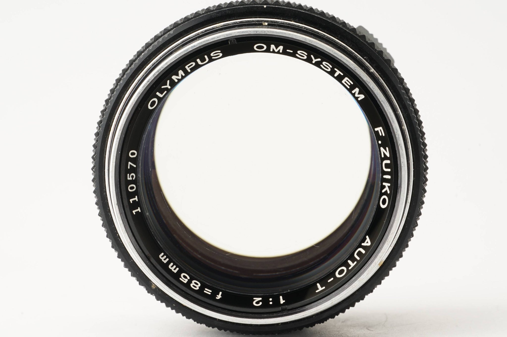 Olympus OM-SYSTEM F.Zuiko Auto-T 85mm f/2 – Natural Camera