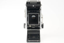 Load image into Gallery viewer, Mamiya C33 PROFESSIONAL / MAMIYA-SEKOR 80mm f/2.8 / Prism Finder
