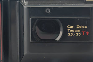 京セラ Kyocera T D / Carl Zeiss Tessar 35mm F3.5 T* – Natural 