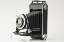Load image into Gallery viewer, Kodak Vollenda 620 / Kodak-Anastigmat 10.5cm 105mm f/4.5
