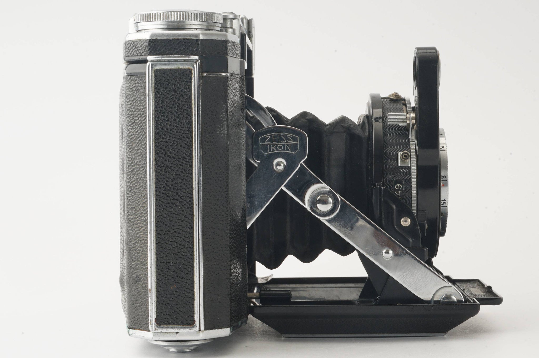 Zeiss Ikon Super Ikonta 532/16 / Carl Zeiss Jena Tessar 8cm 80mm