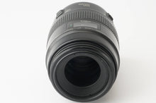 Load image into Gallery viewer, Canon MACRO LENS EF 100mm f/2.8
