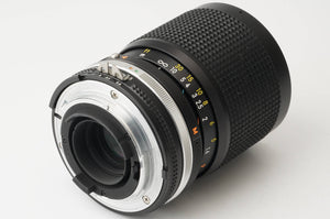 Nikon Ai-s Zoom-NIKKOR 35-105mm f/3.5-4.5