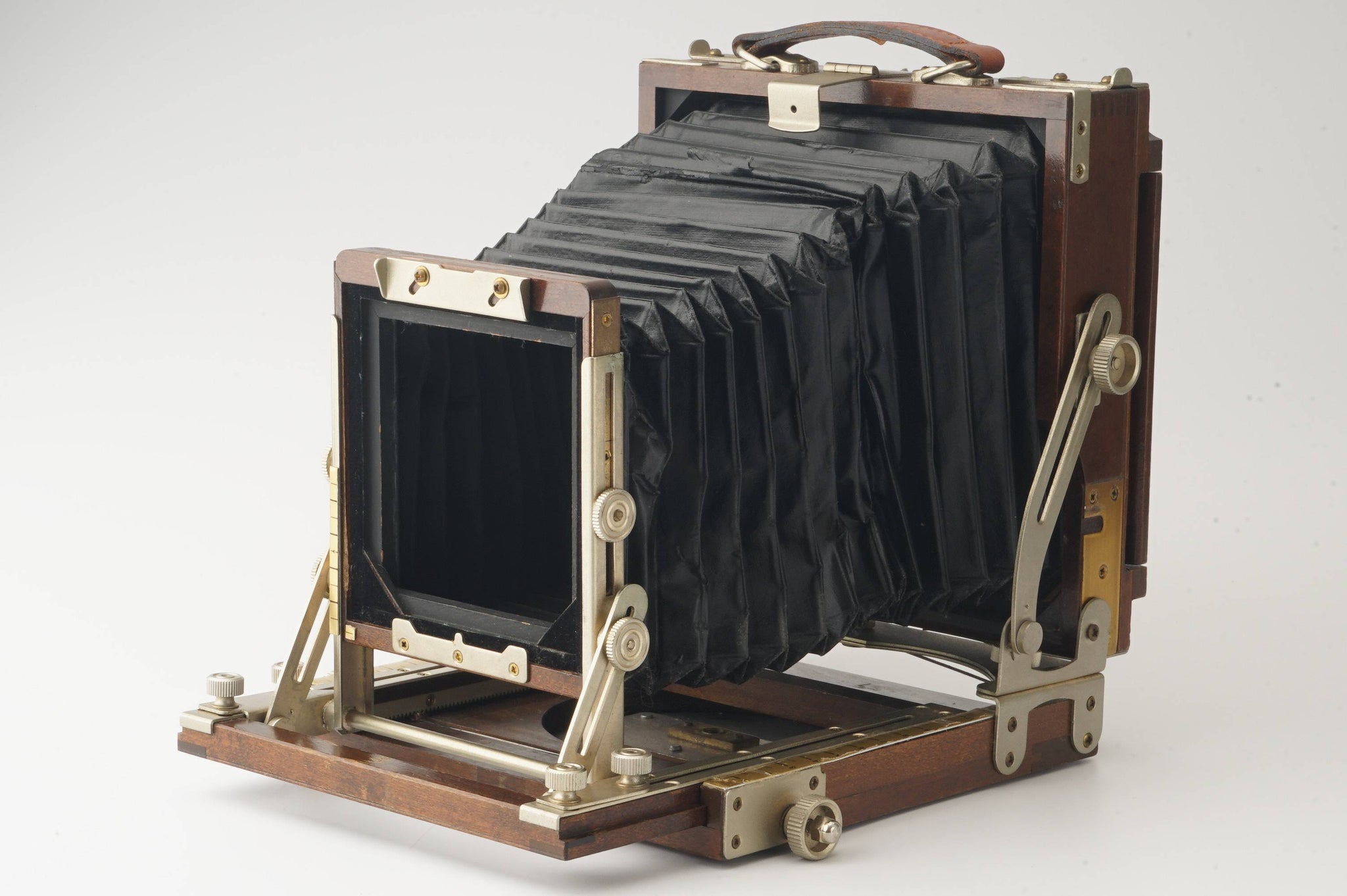 長岡製作所 ウッディー 4X5 フィールドカメラ-