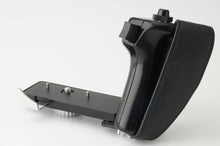 Load image into Gallery viewer, Mamiya Left Hand Grip for M645 RB67 RZ67 C220 C330
