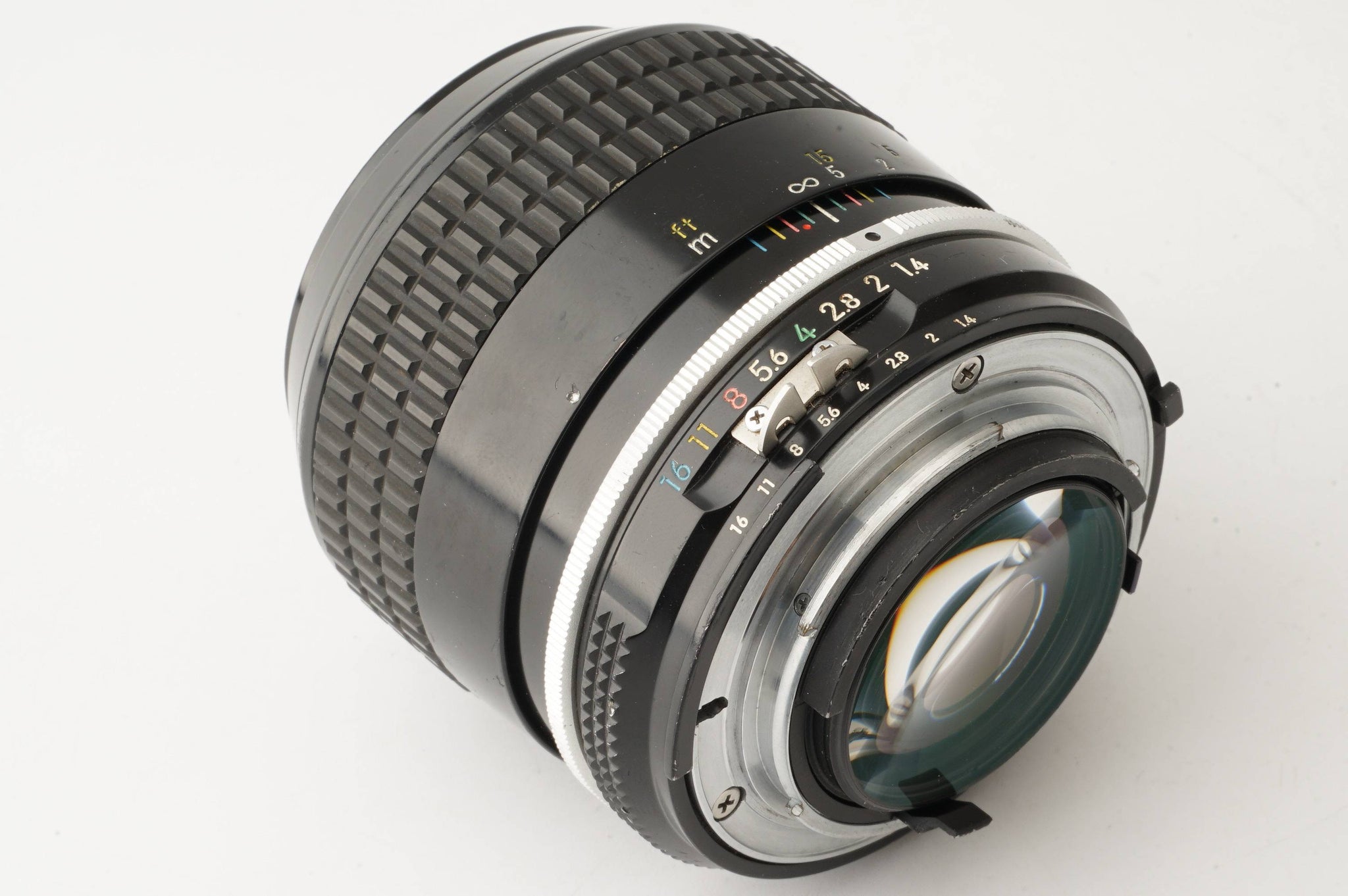 ニコン Nikon Ai NIKKOR 35mm F1.4 – Natural Camera / ナチュラルカメラ