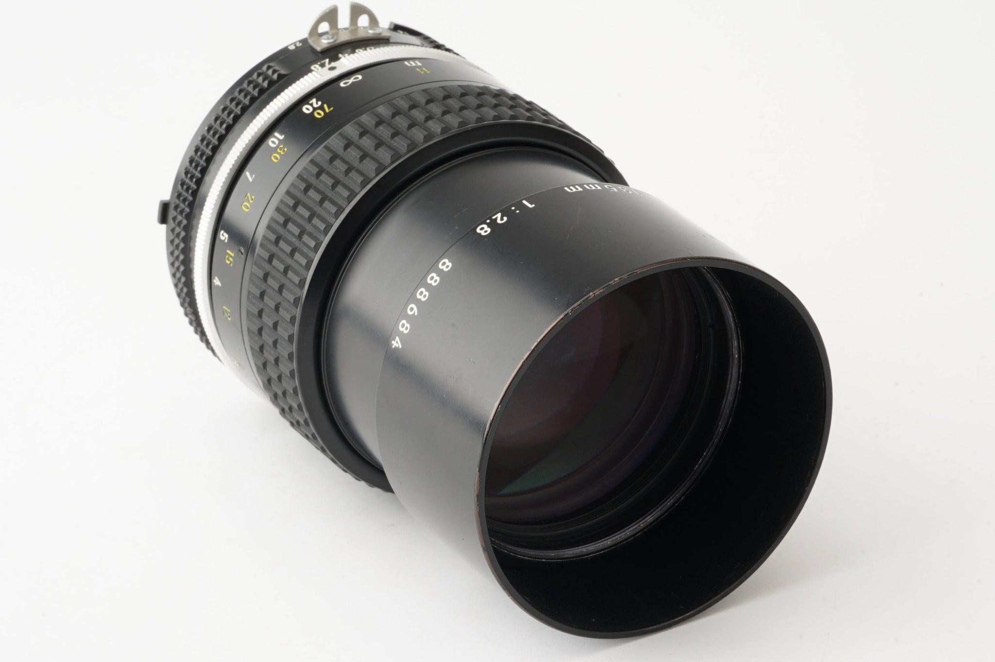 Nikon Ai NIKKOR 135mm F2.8 【光学美品】 - レンズ(単焦点)