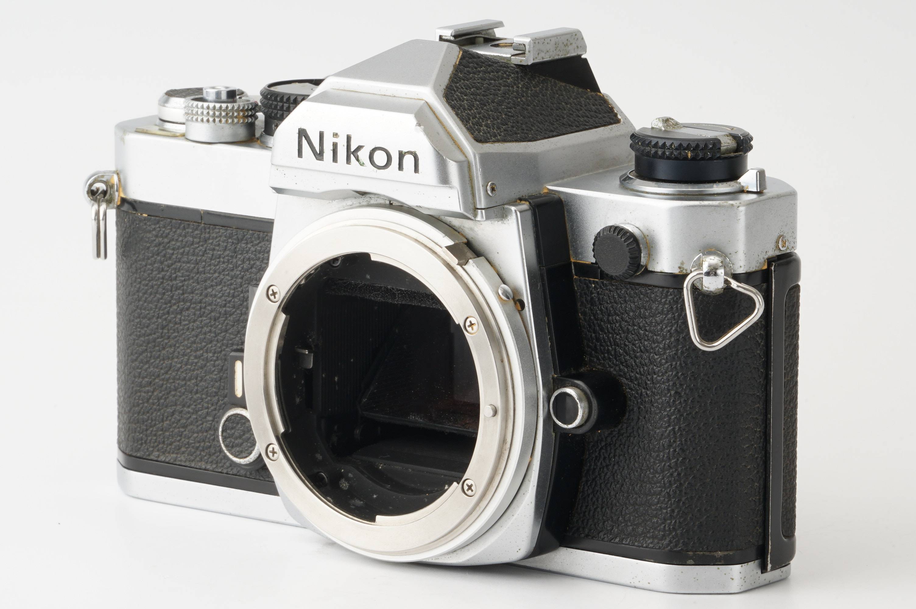 ♪ Nikon FM 一眼レフカメラ フィルムカメラ ボディ ブラック NIKKOR
