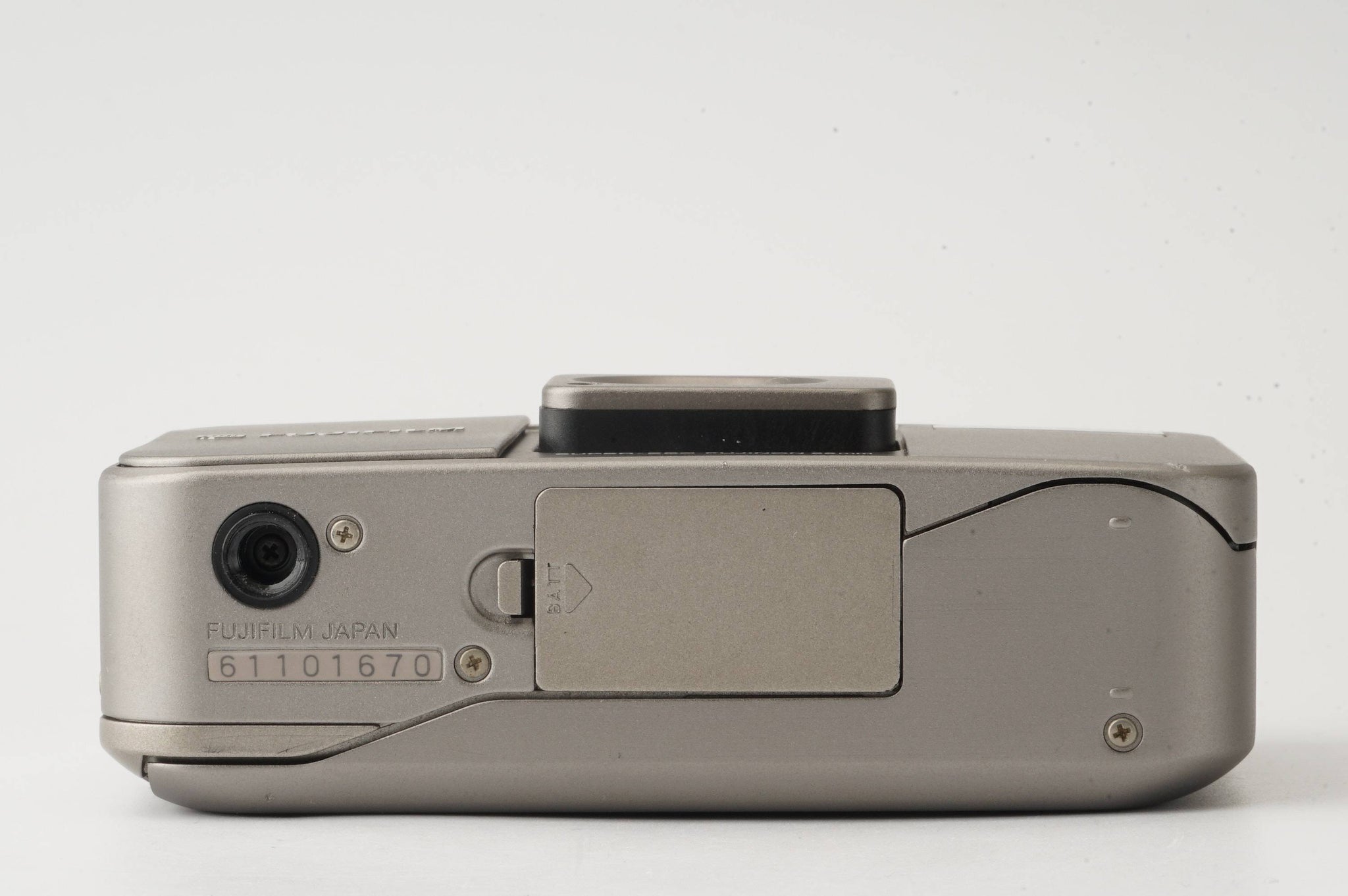 Fujifilm CARDIA mini TIARA / Super EBC Fujinon 28mm – Natural
