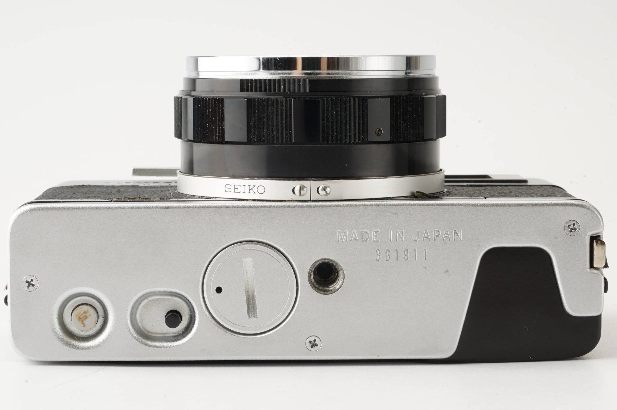 オリンパス Olympus 35 DC / F.ZUIKO 40mm F1.7 – Natural Camera 