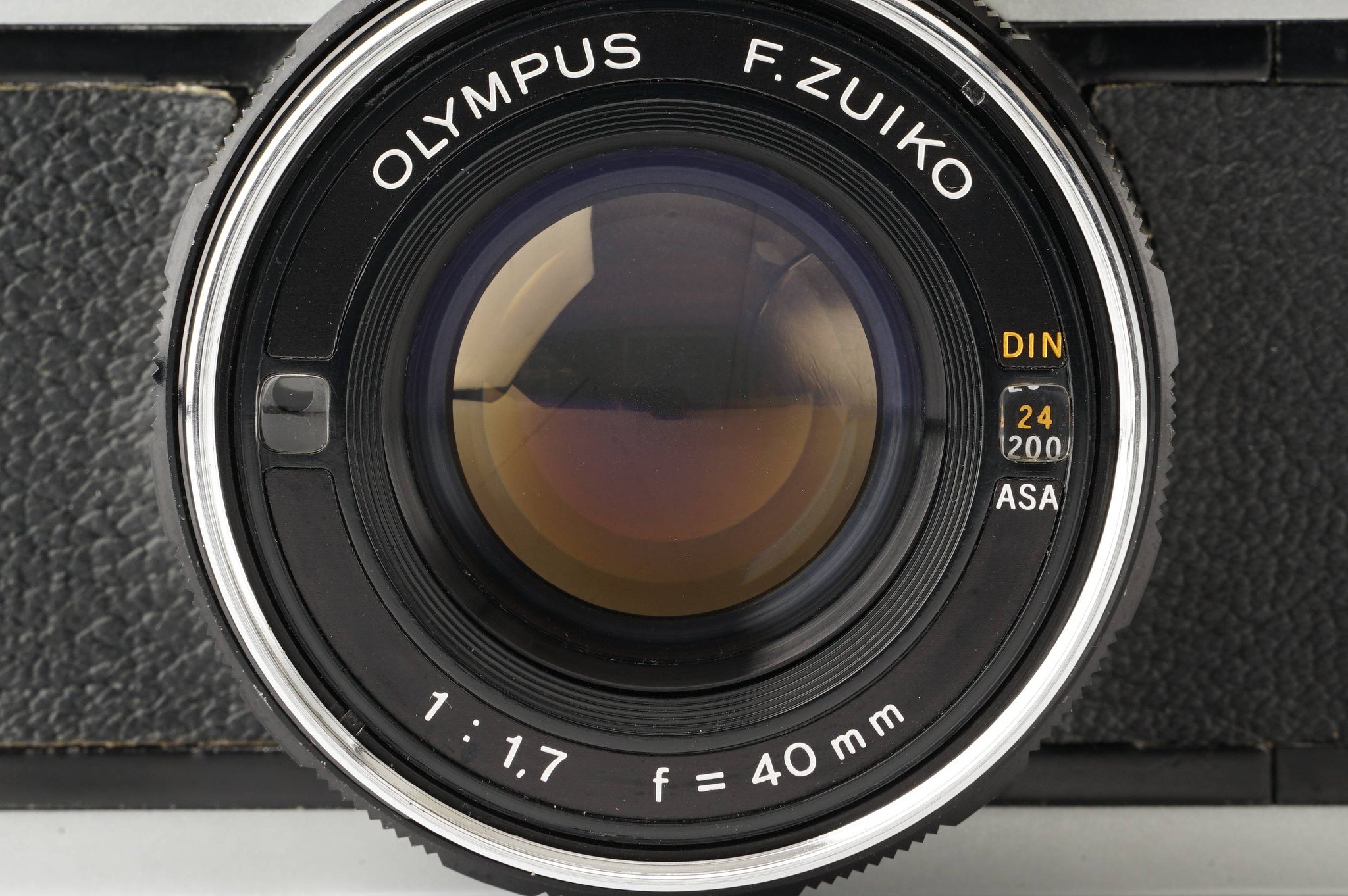 オリンパス Olympus 35 DC / F.ZUIKO 40mm F1.7 – Natural Camera 