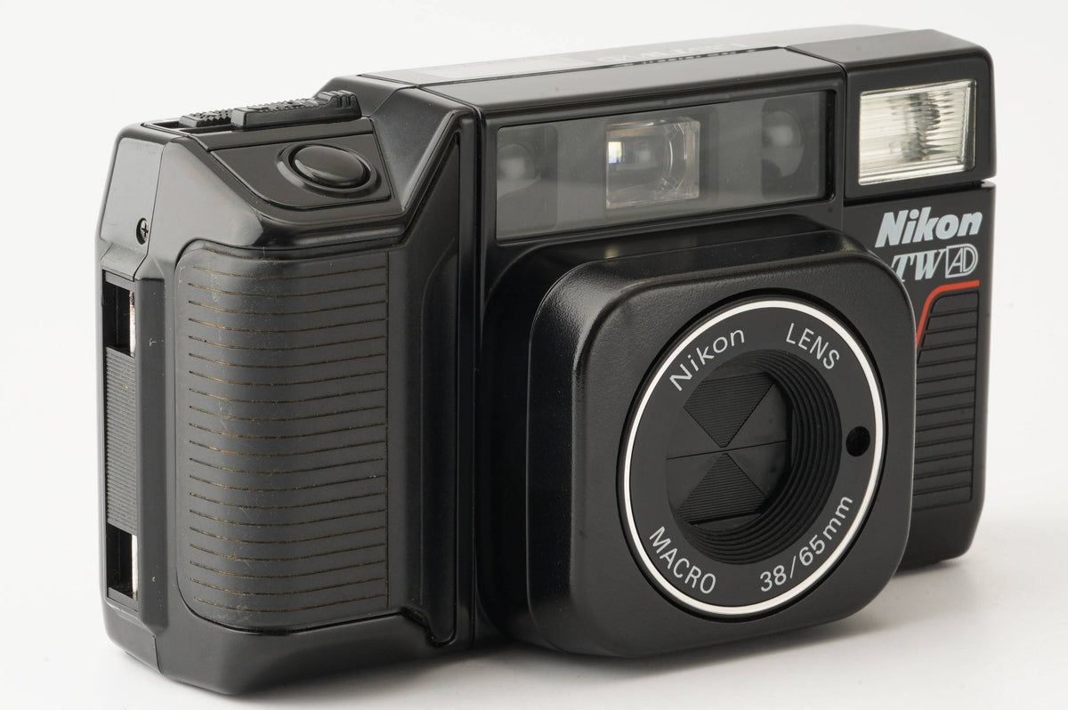 Nikon L35 TW AF Macro 38 65 mm Japon 1986