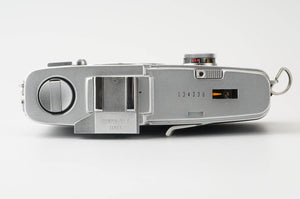 Olympus PEN FT / F.Zuiko Auto-S 38mm f/1.8