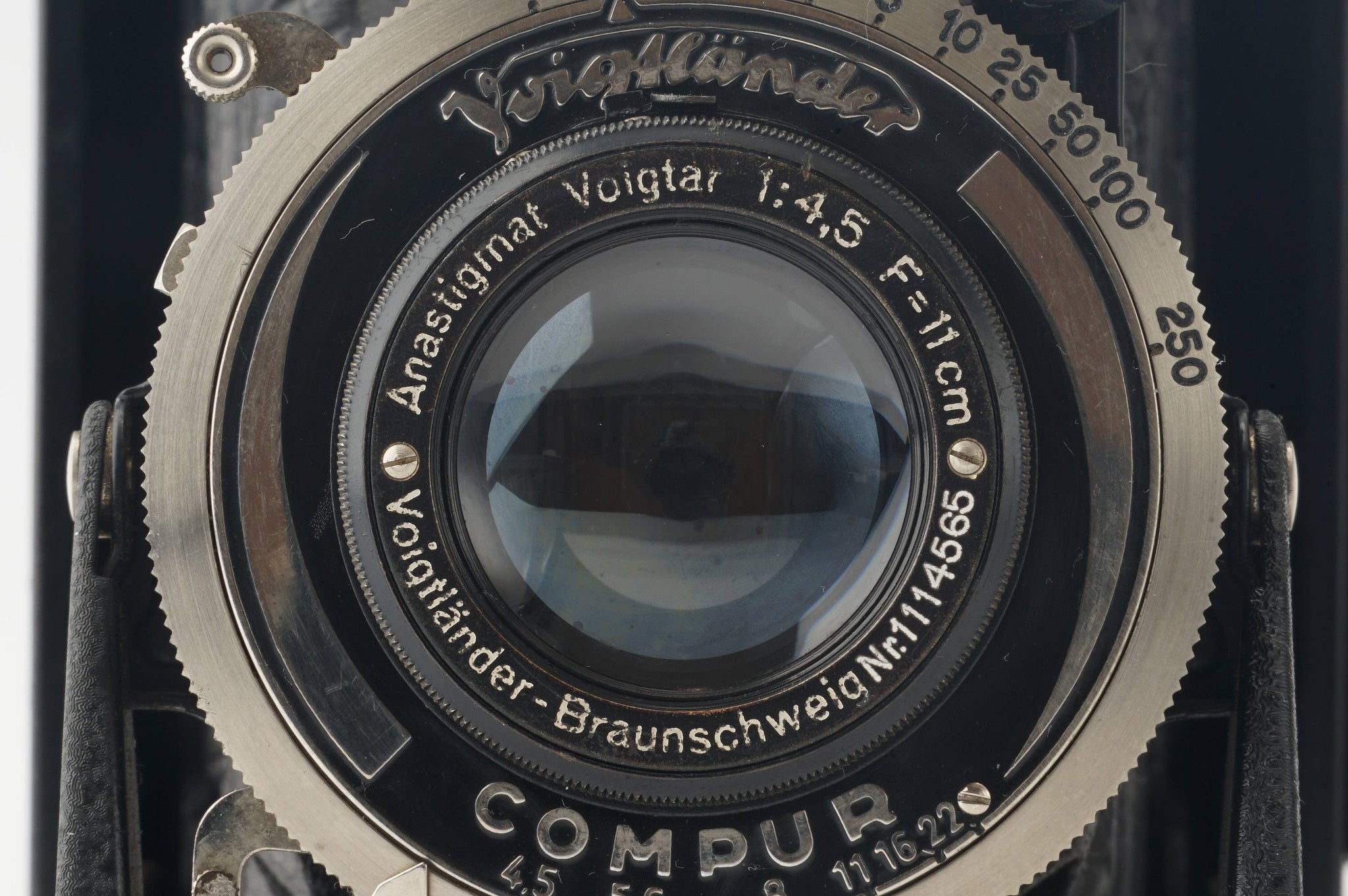 CCR Review 70 - Voigtländer Bessa - Alex Luyckx | Blog CCR Review 70 - Voigtländer Bessa - Alex Luyckx | Blog