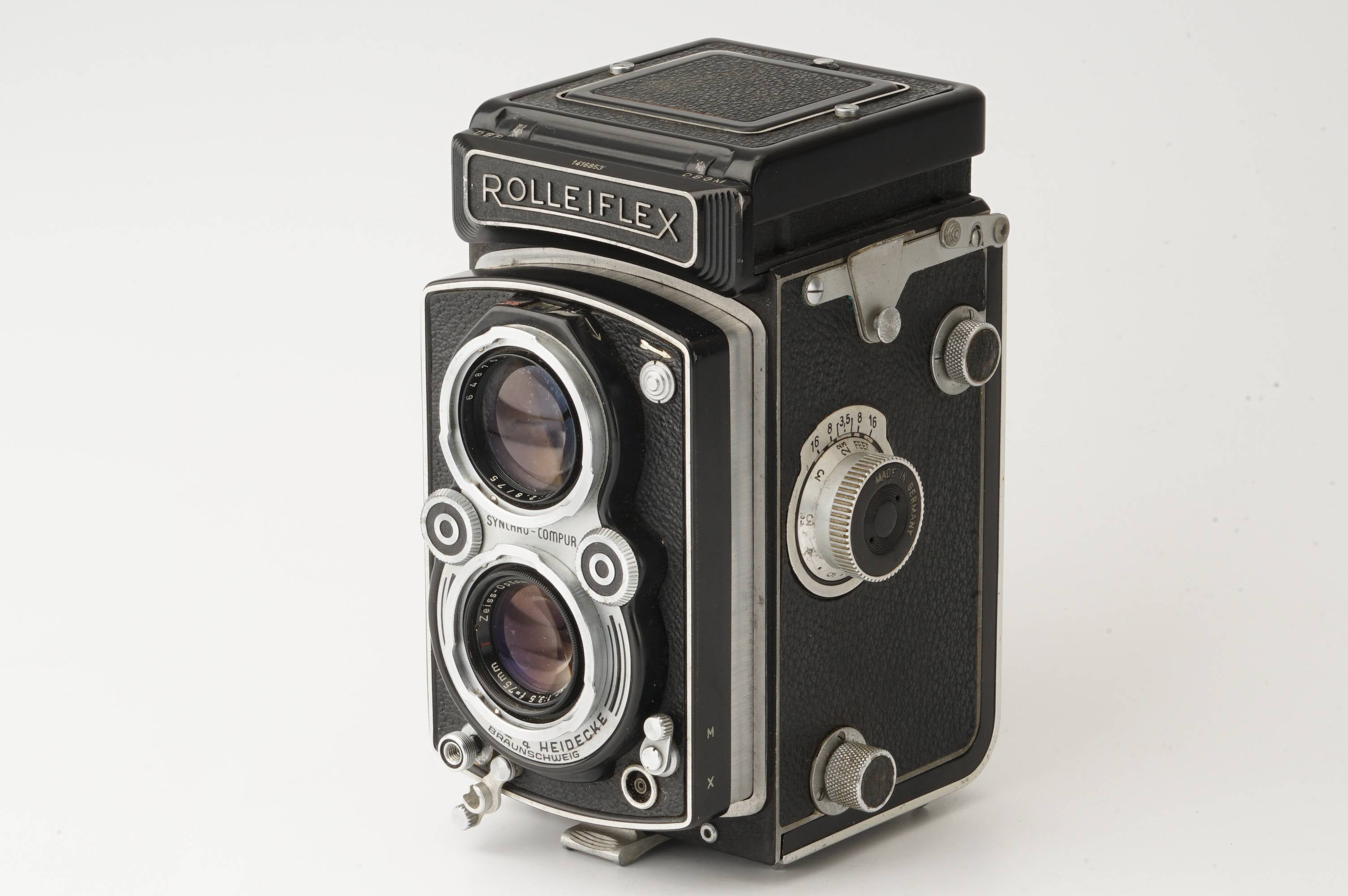 Sold - Rolleiflex Standard (Germany, 1934) w/Carl Zeiss Jena
