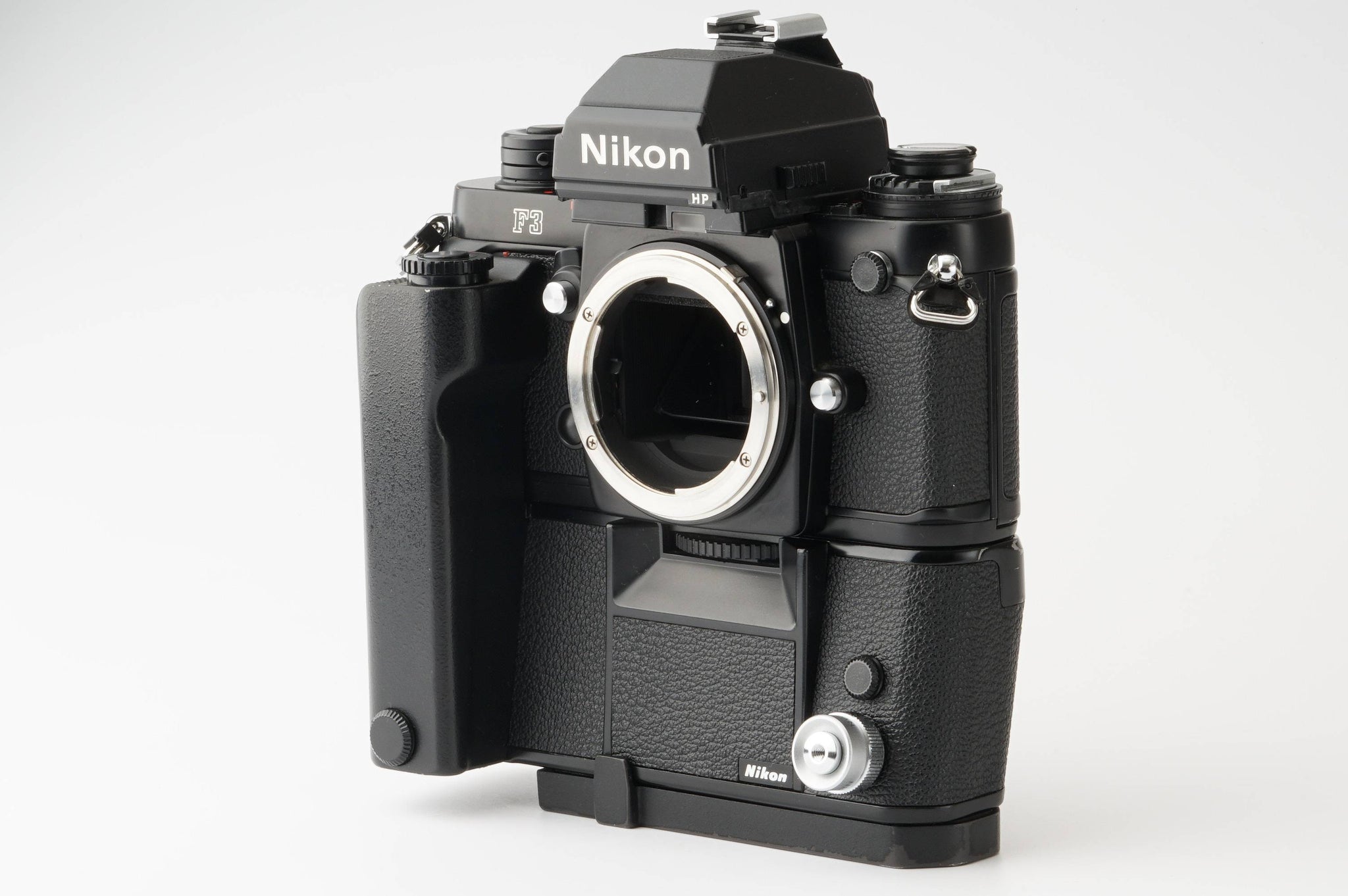 新品本物 ニコンNikon F3P モータードライブMD- 家電・スマホ・カメラ