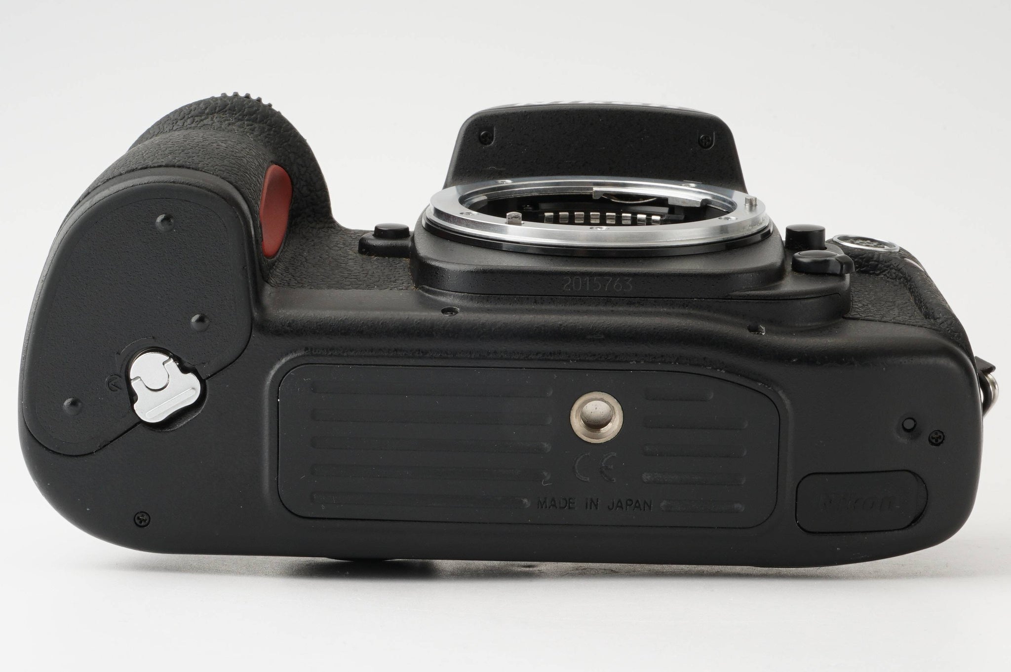 極上 Nikon F100 ニコン AF フィルムカメラ