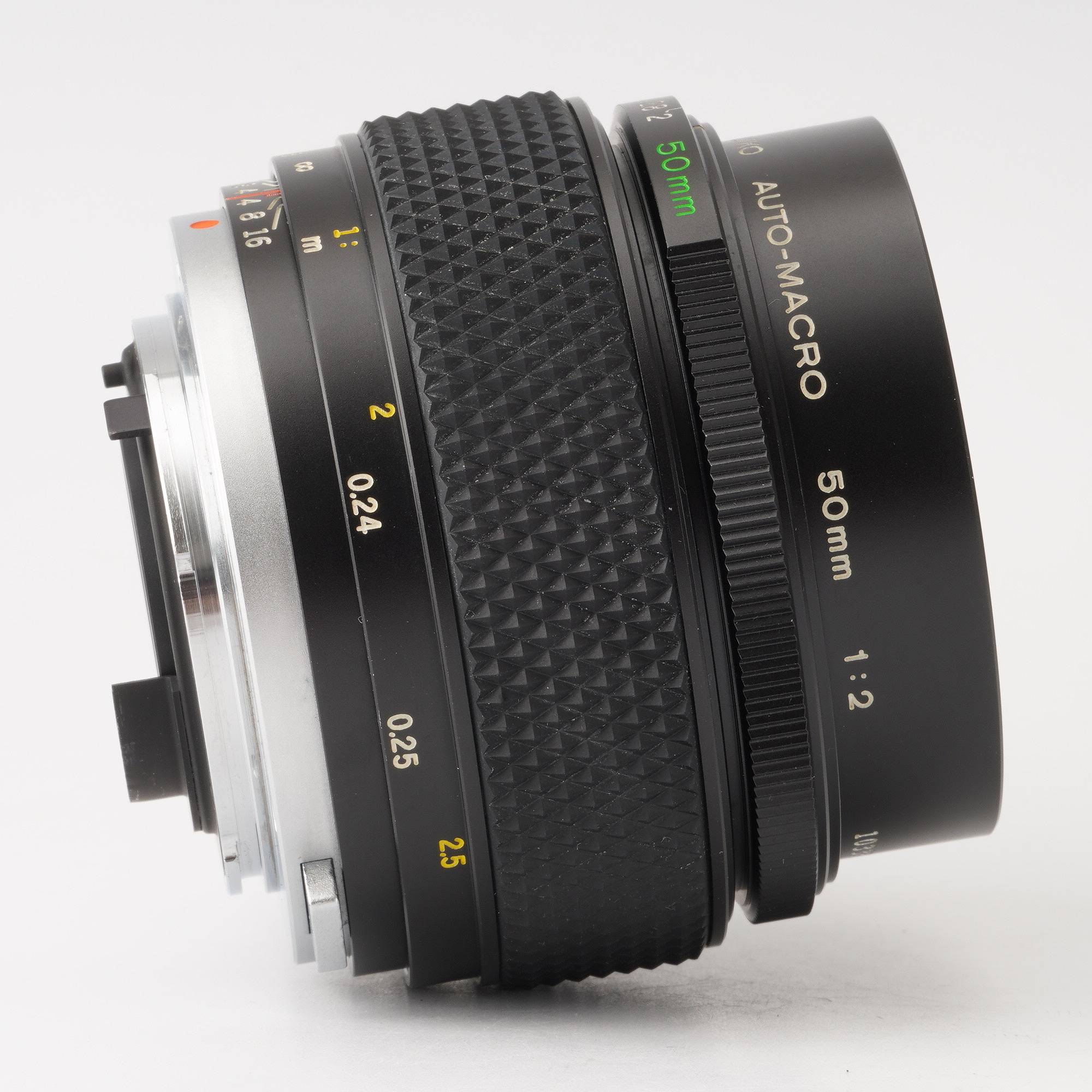 Olympus OM-SYSTEM ZUIKO AUTO-MACRO 50mm f/2 OM mount – Natural