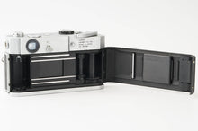 Load image into Gallery viewer, Canon 7 Rangefinder Film Camera
