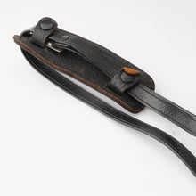 Load image into Gallery viewer, Zenza Bronica Leather Neck Strap for S S2
