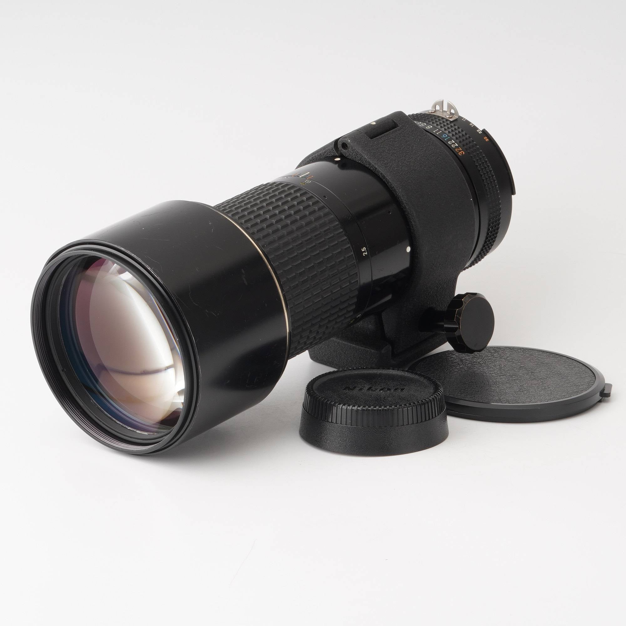 Nikon Ai-S NIKKOR 300mm F4.5 三脚座付き-