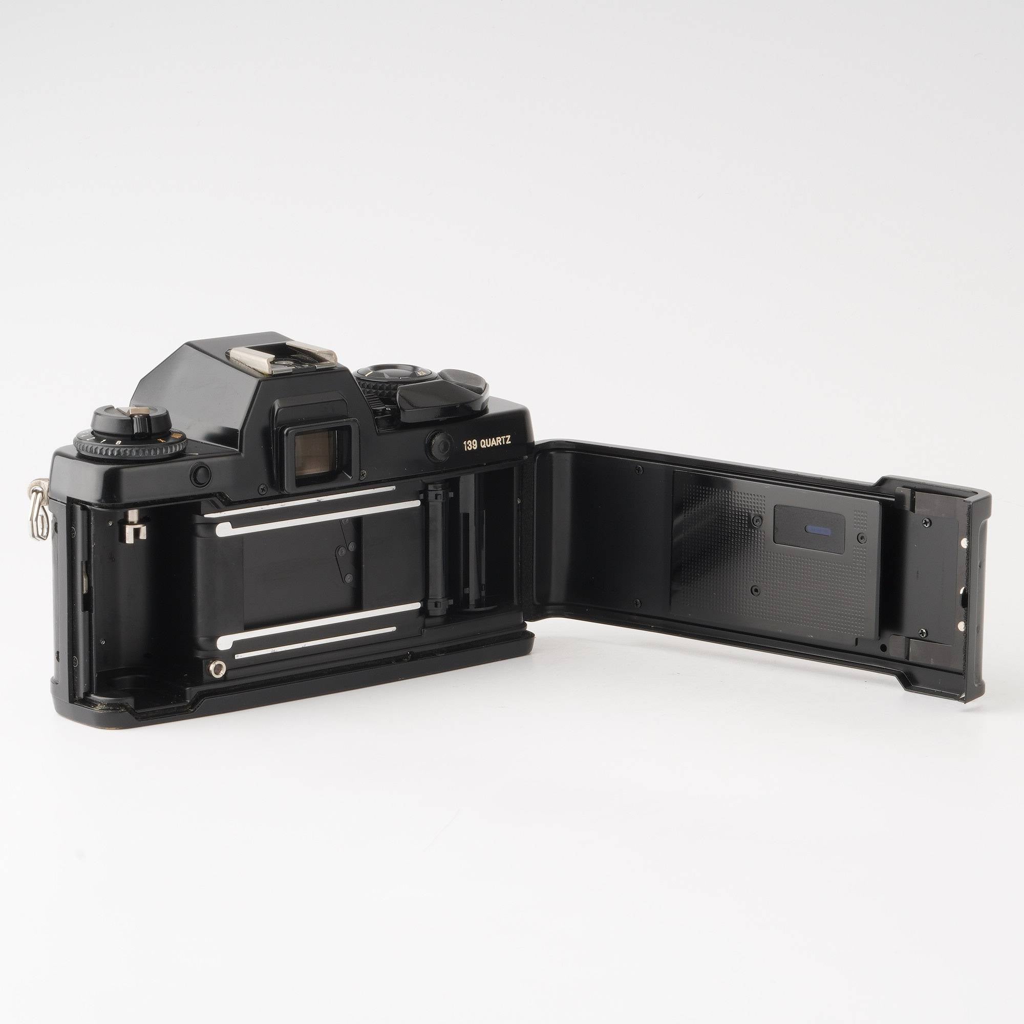 コンタックス Contax 139 QUARTZ / データバック QUARTZ D-6 – Natural Camera / ナチュラルカメラ